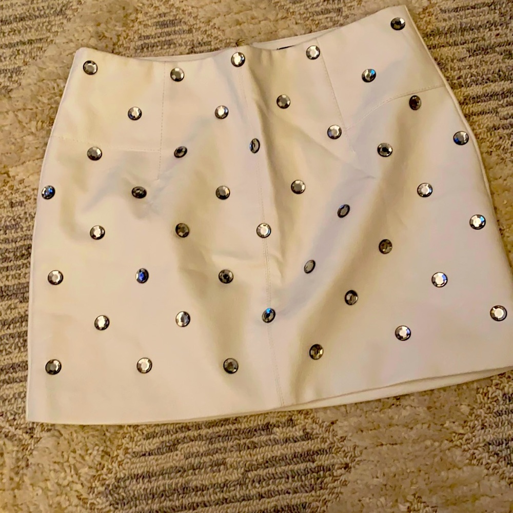 🌸Topshop White Faux Leather Skirt with Rhinestones🌸